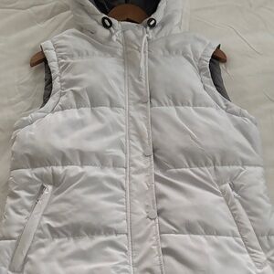 Women's White Puffer Vest
